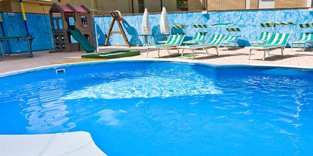 Hotel Saline Чезенатико Экстерьер фото