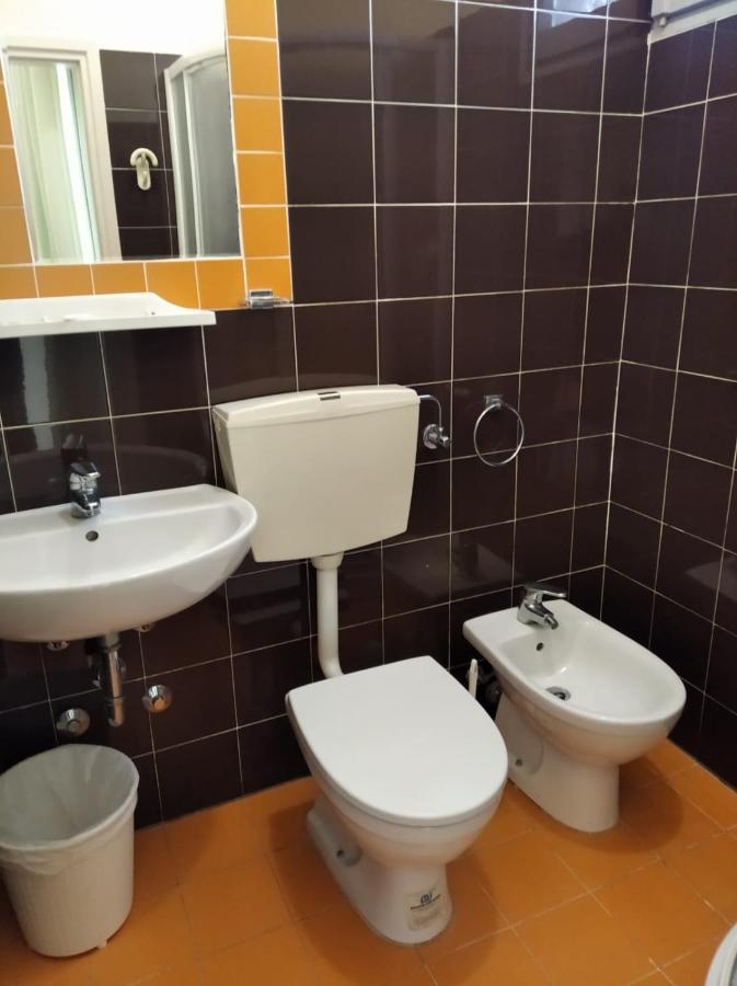 Hotel Saline Чезенатико Экстерьер фото